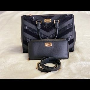 Michael Kors Black Chevron Mixed Media